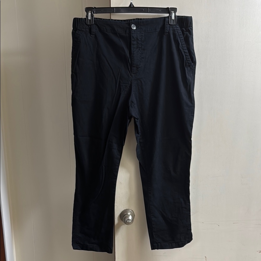 Old Navy Black Straight Leg Pants